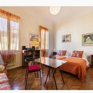 Apartment Tre Gigli Apartment, 5 Minutes From Station, Via Palazzuolo 55